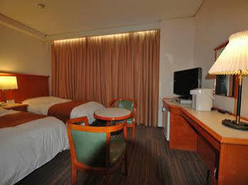 Takamatsu Terminal Hotell Exteriör bild